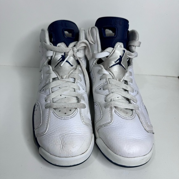 Nike Women’s size 7.5 Air Jordan 6 retro midnight navy 2022 white blue wmns shoe - Picture 2 of 10